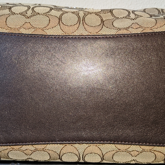 COACH Bag - Like New - Picture 3 of 10